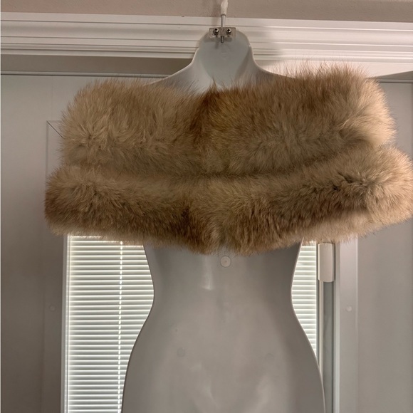 Vintage Fur Shrug Off The Shoulder real Fox Caplet Shawl 1950's - Picture 2 of 7